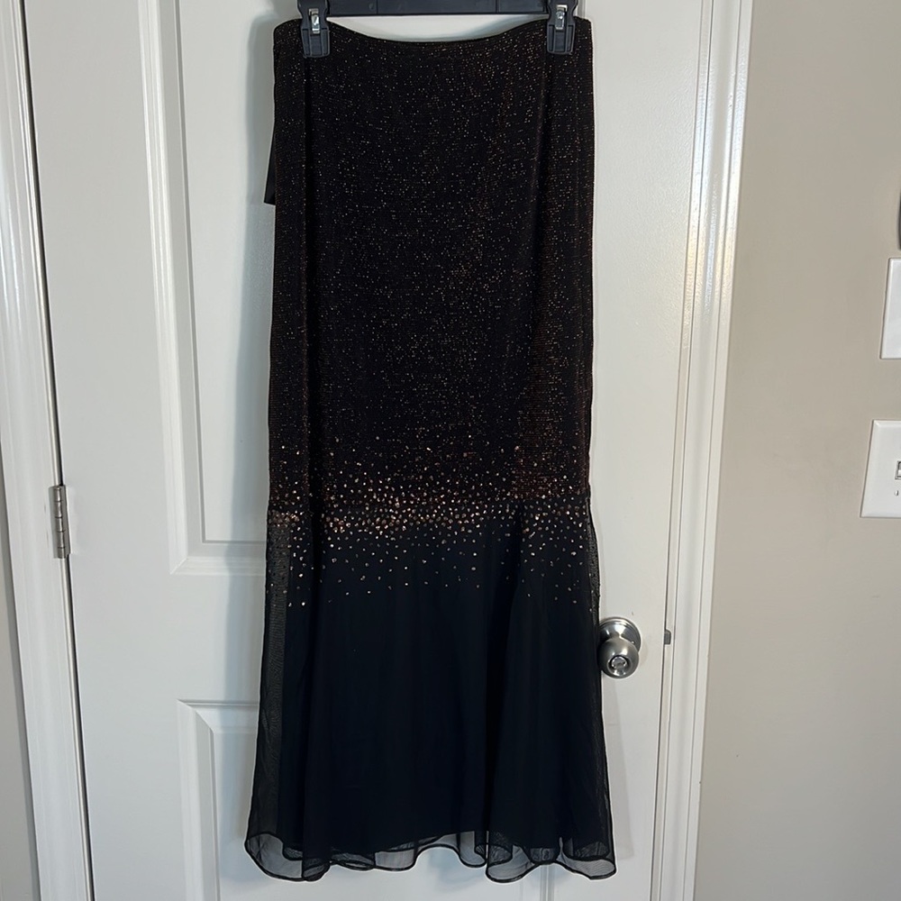 Sparkly mesh skirt